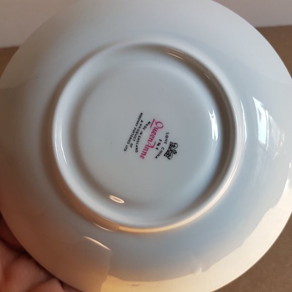 Floral Teacup and Saucer Set - Picture 5 of 5